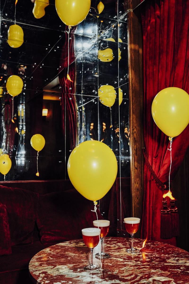 Riggs Washington Dc Ξενοδοχείο Εξωτερικό φωτογραφία Helium balloons